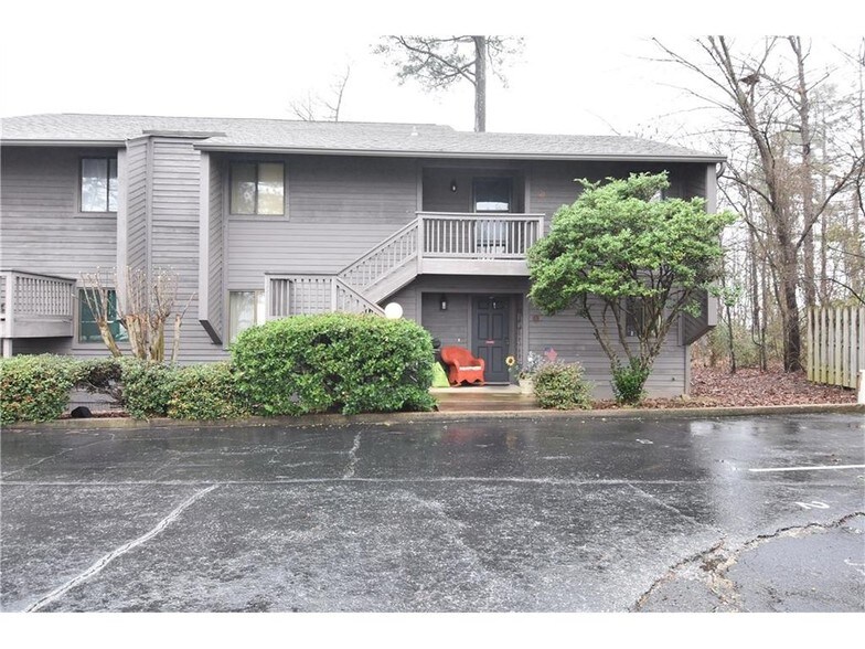 More Photos Of 200 Hamilton Oaks Dr, Hot Springs Apartments For Sale