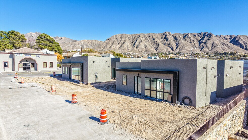 More Photos Of 6121 Dew Dr, El Paso Office For Sale