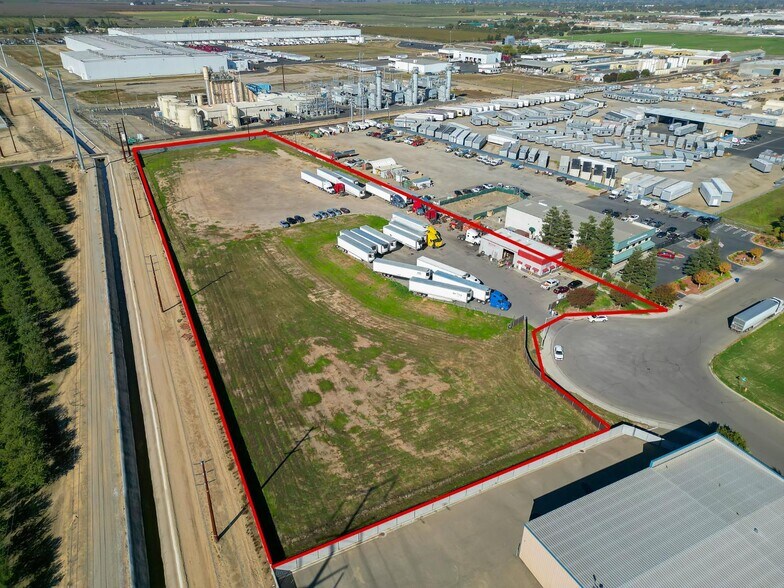 Primary Photo Of 4475 Farm Supply Dr, Ceres Warehouse For Sale