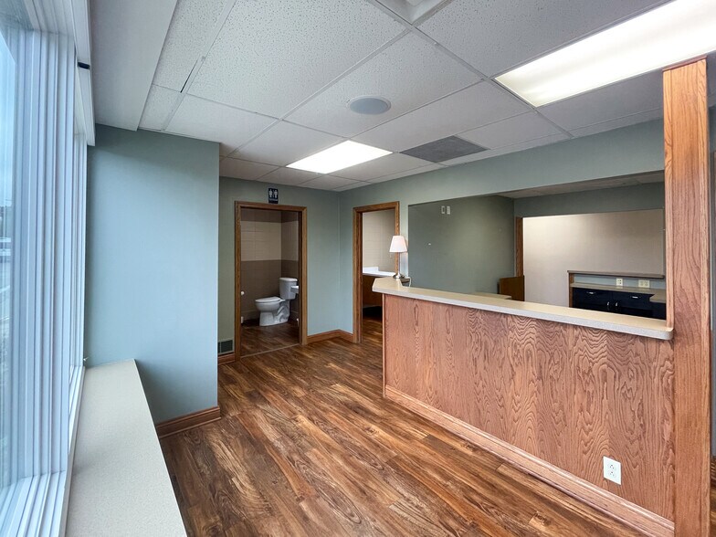 More Photos Of 108 N Pine St, Burlington Office For Sale