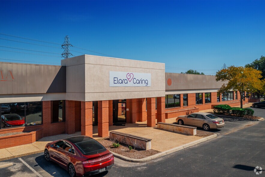 More Photos Of 12450 Network Blvd, San Antonio Unknown For Lease