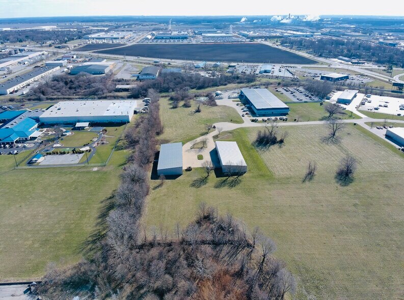 More Photos Of 3185 Grand Prix Dr, Decatur Industrial For Lease
