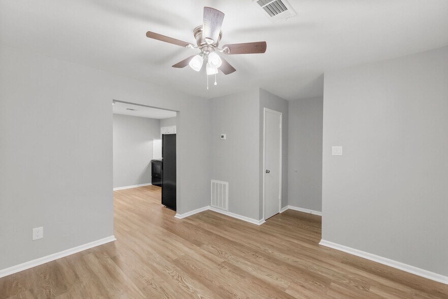 More Photos Of , Cleveland Multifamily For Sale