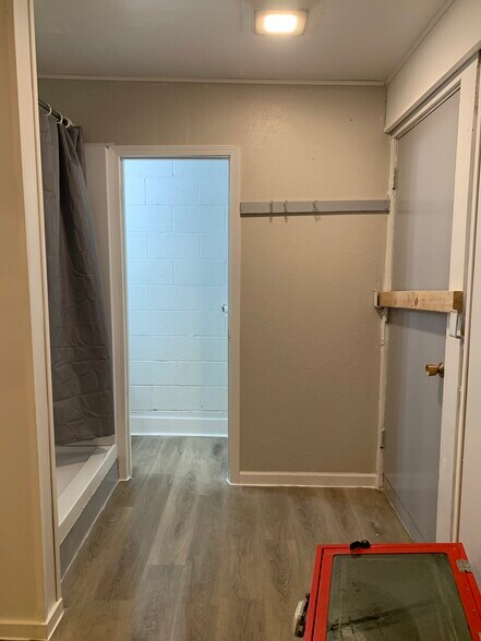 More Photos Of 353 SW 1st St, Pendleton Office For Lease