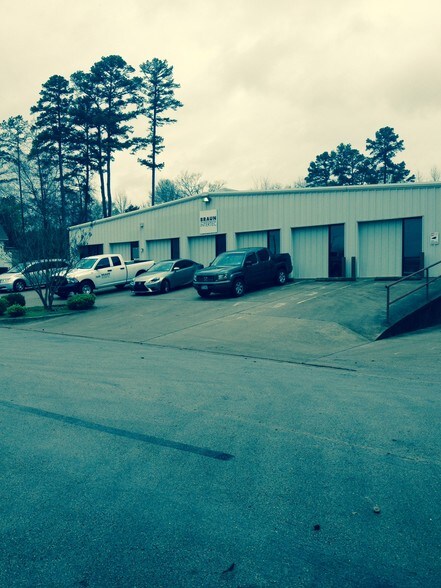 More Photos Of 2120 Brandon Dr, Tyler Flex For Sale