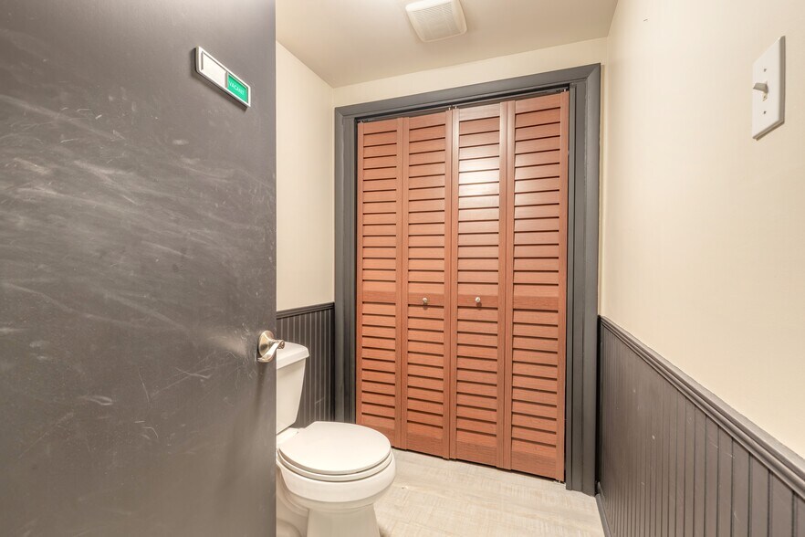 More Photos Of 418 Canal St, New Smyrna Beach Loft Creative Space For Sale