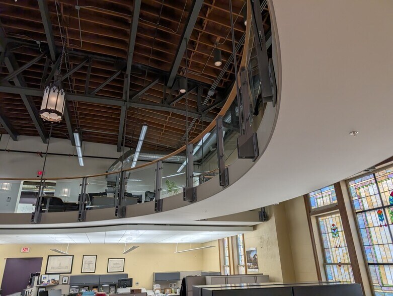 More Photos Of 612 S Park St, Kalamazoo Office For Sale