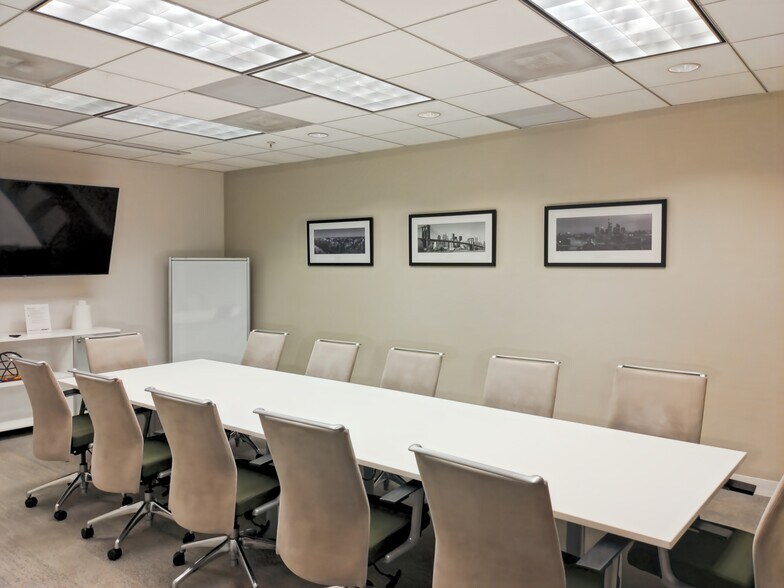 More Photos Of 2475 Northwinds Pky, Alpharetta Coworking Space