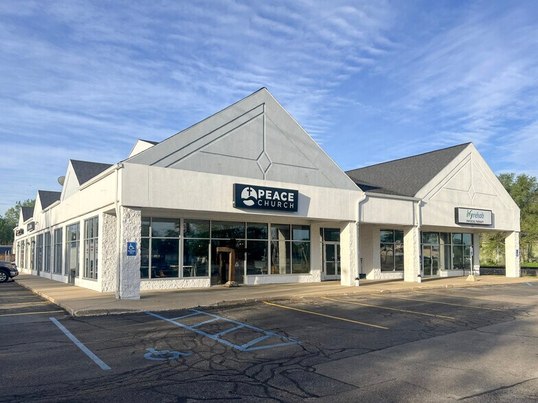 Primary Photo Of 703-707 W Superior St, Wayland Freestanding For Lease