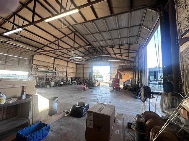 More Photos Of 8183 Seymour Hwy, Wichita Falls Warehouse For Sale