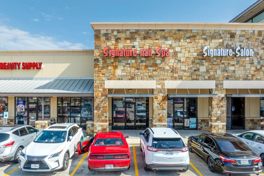 More Photos Of 6927 FM 1960 Rd W, Houston Unknown For Lease