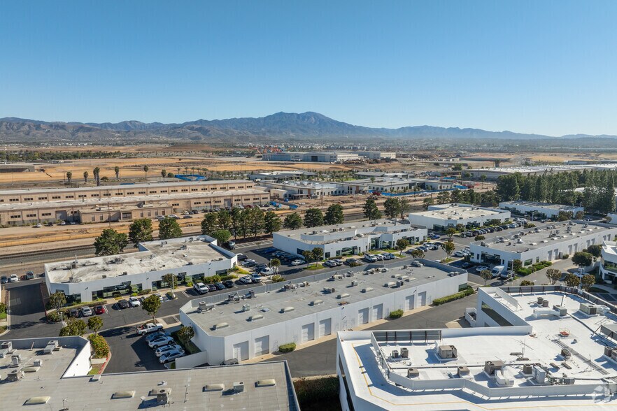 More Photos Of 15375 Barranca Pky, Irvine Light Distribution For Lease