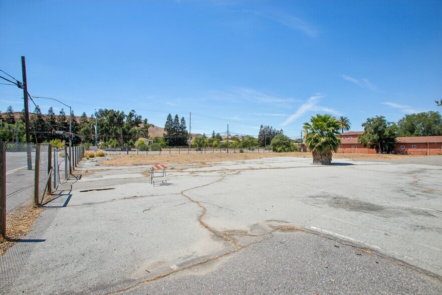 More Photos Of 25 Peebles Ave, Morgan Hill Land For Sale