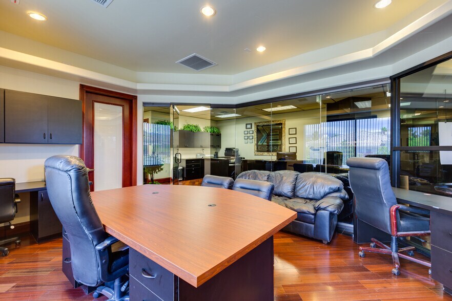 More Photos Of 7272 El Capitan Way, Las Vegas General Retail For Sale