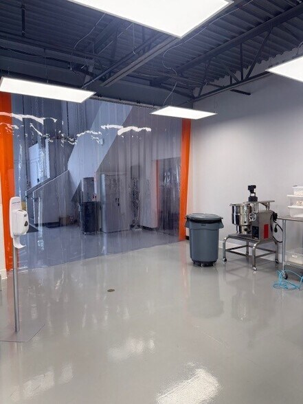 More Photos Of 1315 Hot Springs Way, Vista Light Manufacturing For Lease