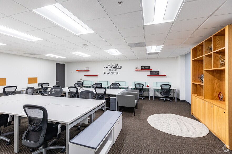 More Photos Of 1390 Market St, San Francisco Coworking Space