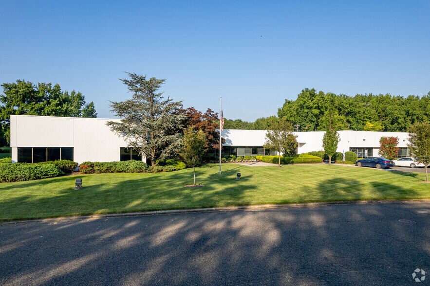 More Photos Of 1260 Glen Ave, Moorestown Office For Sale