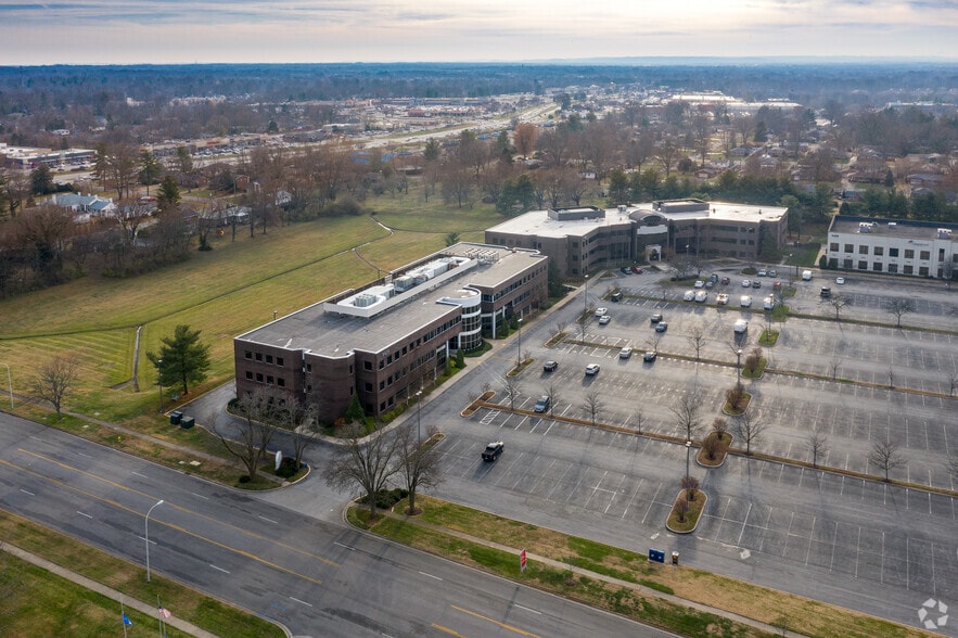 More Photos Of 9410 Bunsen Pky, Louisville Unknown For Lease