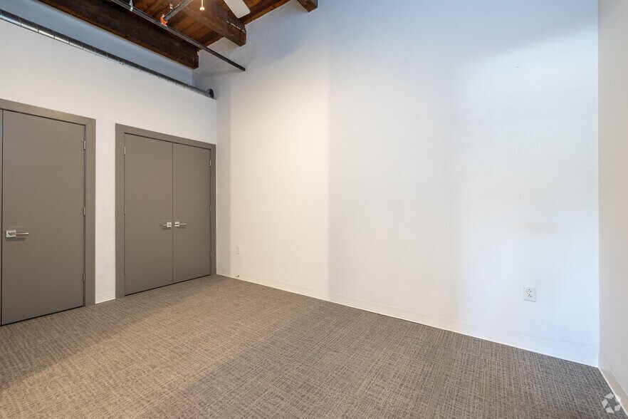 More Photos Of 1100 N 2nd St, Leavenworth Apartments For Sale