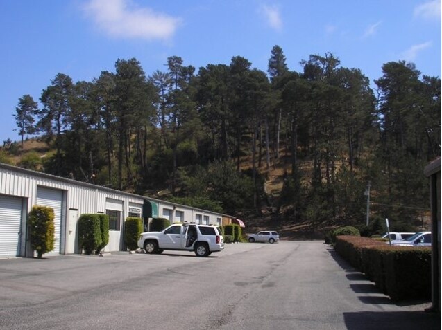 More Photos Of 2501-2535 Village Ln, Cambria Warehouse For Lease