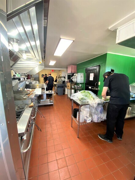 More Photos Of 719 Main St, Truth Or Consequences Restaurant For Sale