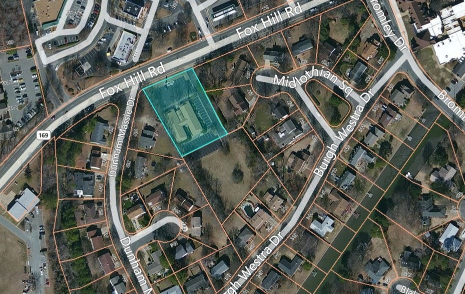 More Photos Of 208 Fox Hill Rd, Hampton Medical For Lease