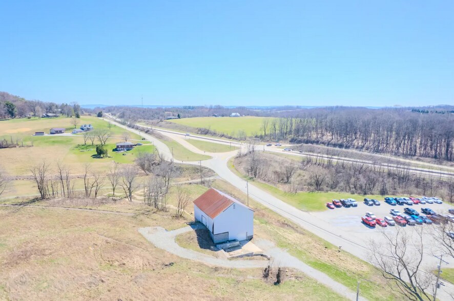 More Photos Of 651 E Pittsburgh St, Greensburg Warehouse For Lease