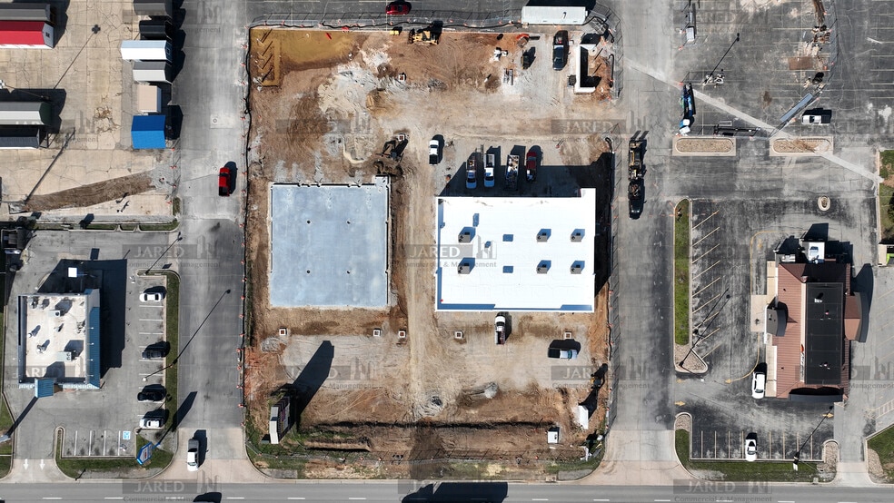 More Photos Of 1565-1585 S Jefferson Ave, Lebanon General Retail For Lease