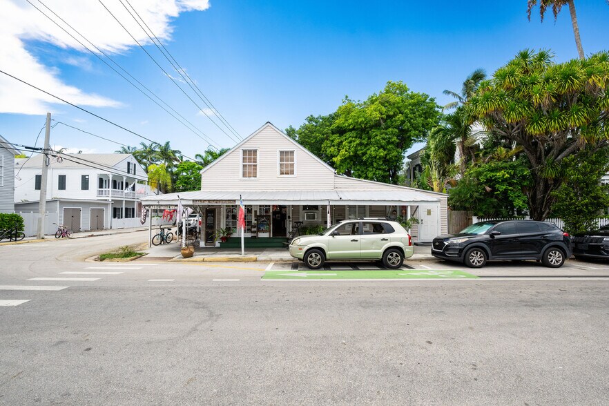 Primary Photo Of 830 Fleming St, Key West General Retail For Lease