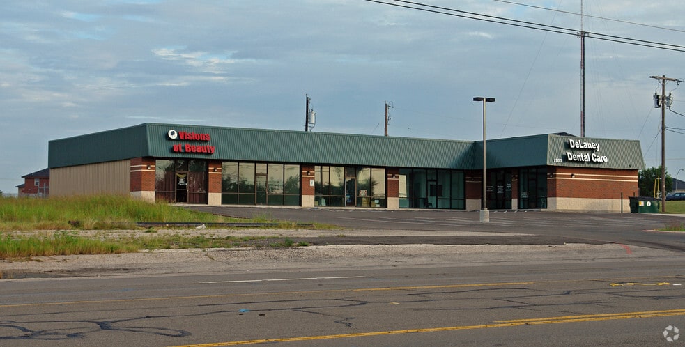 More Photos Of 1705 S Fort Hood Rd, Killeen Freestanding For Lease