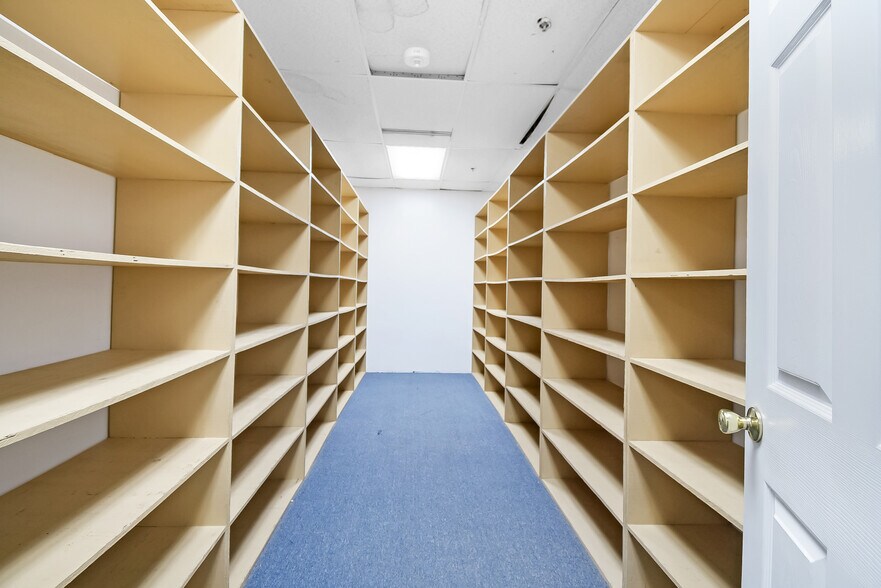 More Photos Of 233 E Bay St, Jacksonville Office For Lease