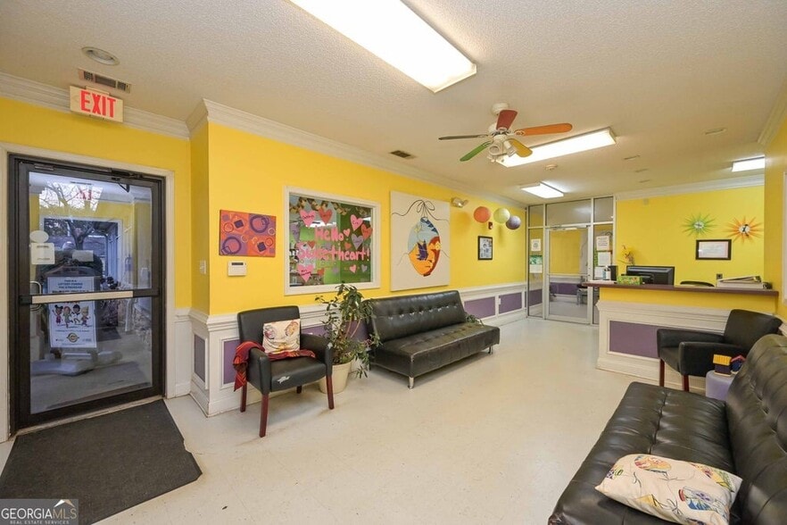 More Photos Of 516 W Bankhead Hwy, Villa Rica Daycare Center For Sale