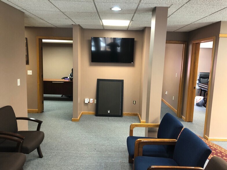 More Photos Of 4129 Okemos Rd, Okemos Office For Lease