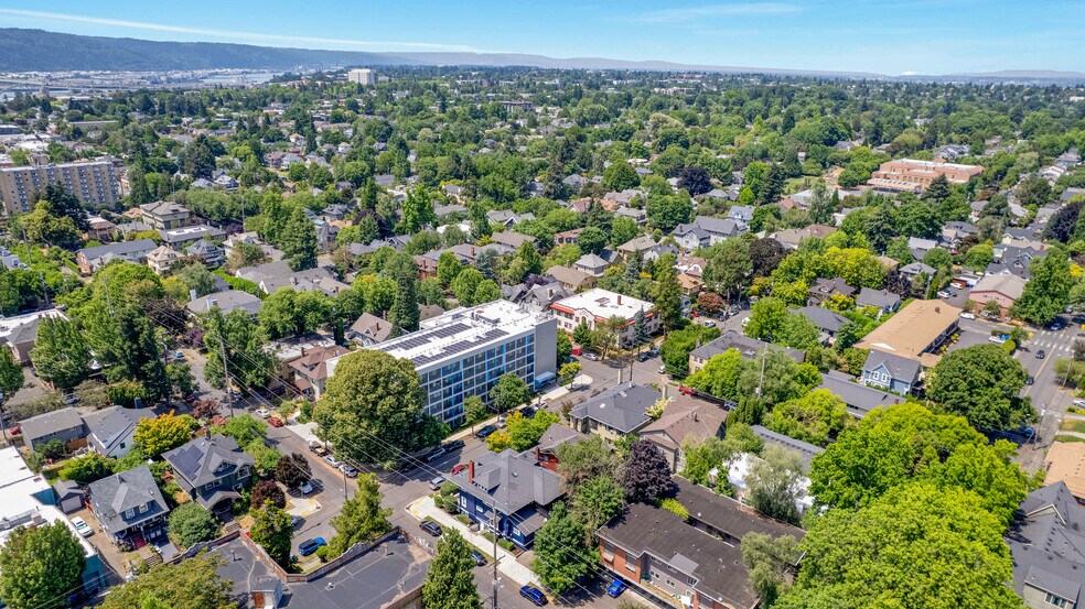 More Photos Of 1804 NE 14th Ave, Portland Apartments For Sale