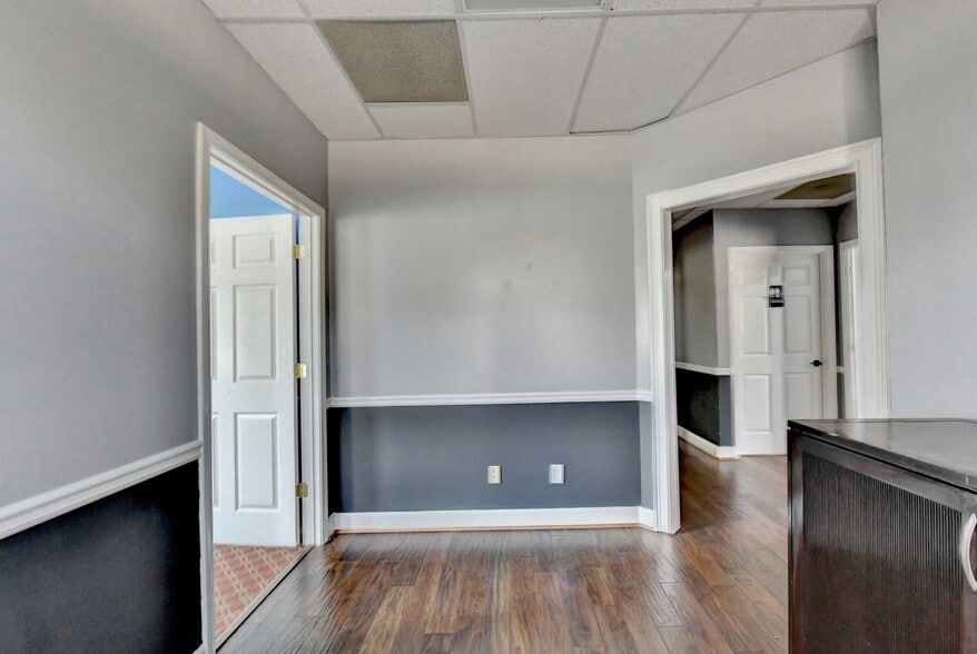 More Photos Of 883 Commerce Dr SW, Conyers Office For Lease