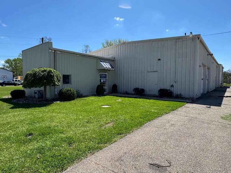 Primary Photo Of 30338 Co 12 Rd, Elkhart Industrial For Lease