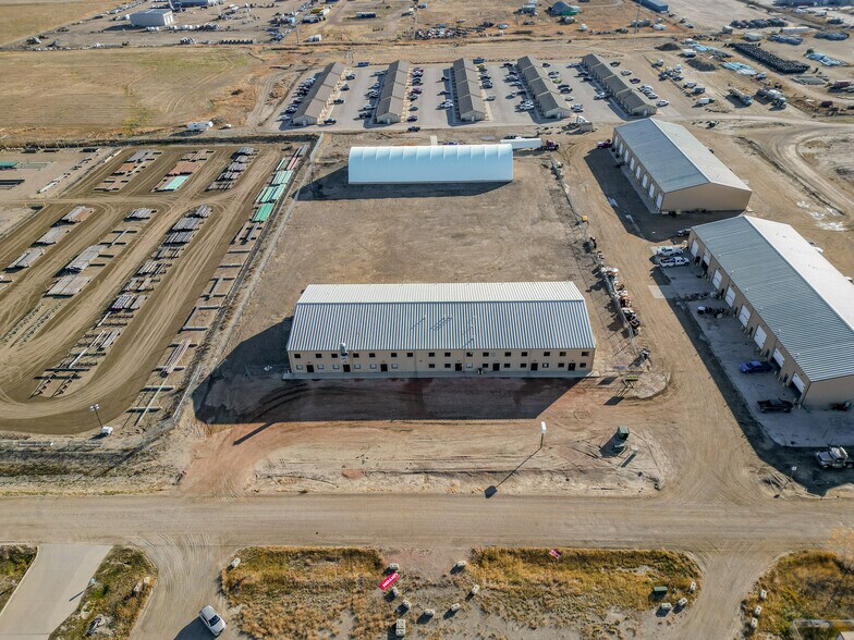 More Photos Of 5066 Owan Industrial Park Dr, Williston Warehouse For Lease