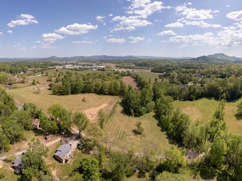 More Photos Of , Mills River Unknown For Sale