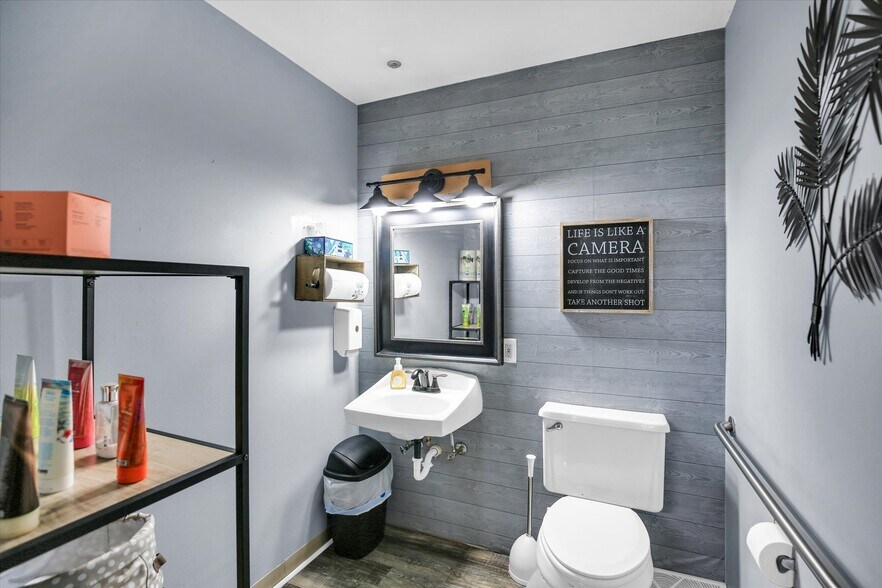 More Photos Of 808 N 3rd St, Saint Joseph Apartments For Sale