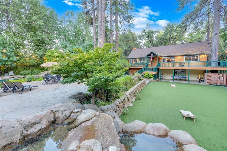 More Photos Of 22732 Middle Camp rd, Sonora Hotel For Sale