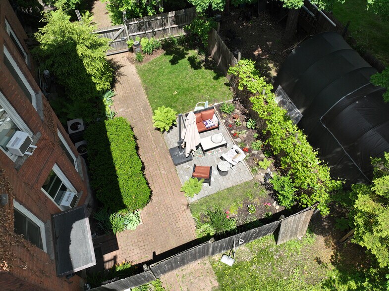 More Photos Of 72 Union Ave, Saratoga Springs Apartments For Sale