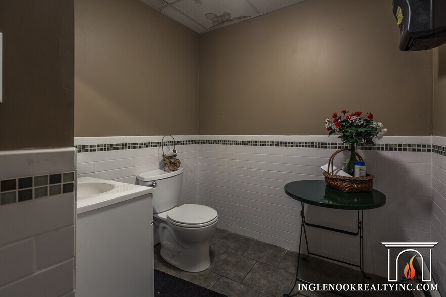 More Photos Of 226 W Main St, Amsterdam Storefront Retail Residential For Sale