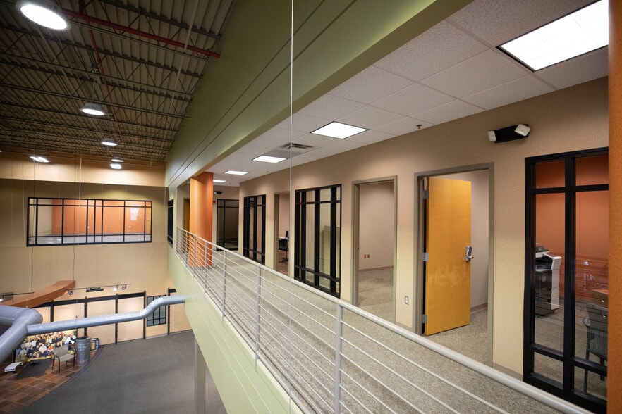 More Photos Of 5900 Mo-150 Hwy, Grandview Auto Dealership For Sale