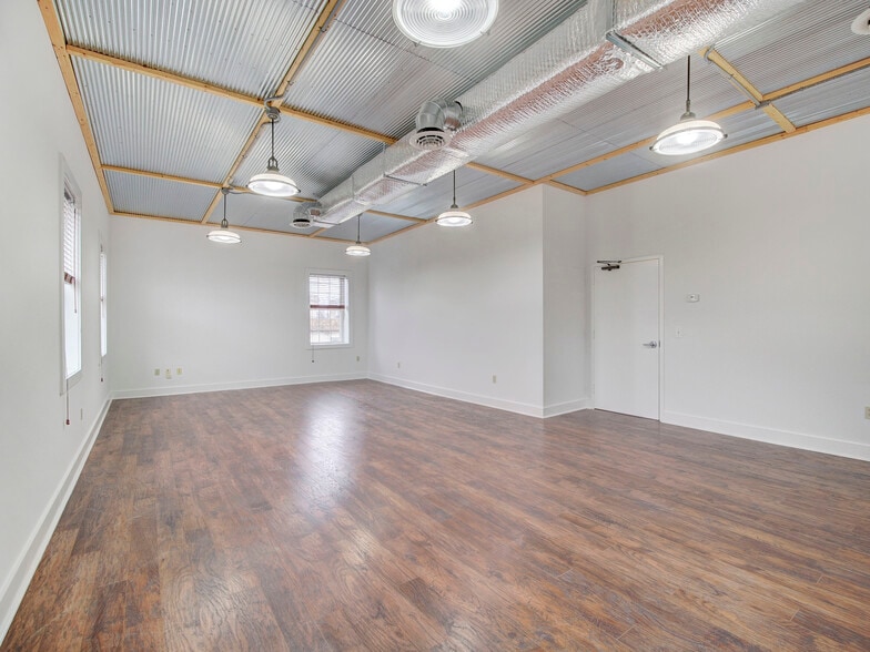 Primary Photo Of 1110 Hamilton Blvd, South Plainfield Loft Creative Space For Lease