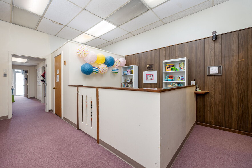 More Photos Of 704-708 Sumner Ave, Springfield Office Residential For Sale