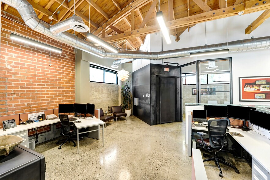 More Photos Of 6122 Washington Blvd, Culver City Office For Sale