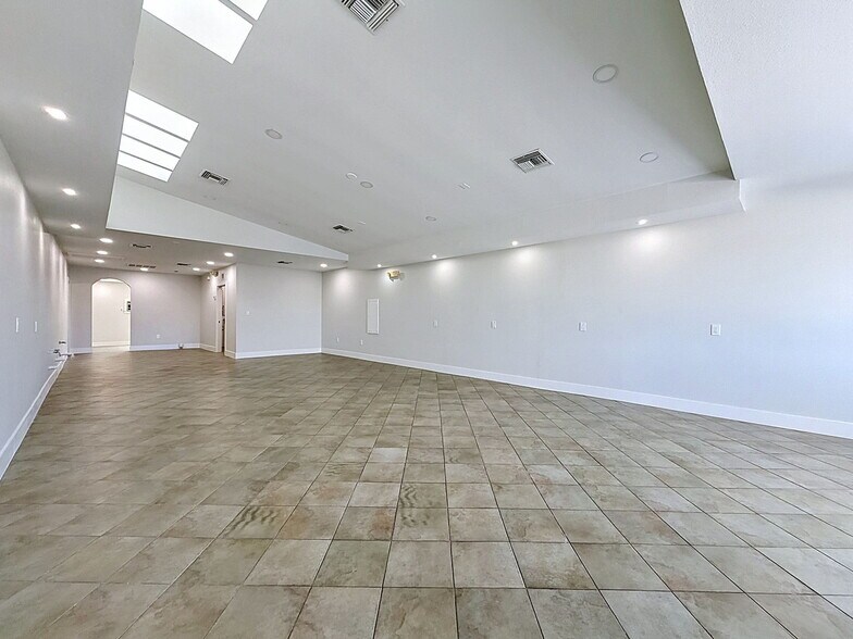 More Photos Of 13414 US Highway 19, Hudson Showroom For Lease