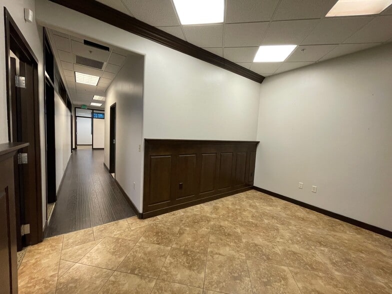 More Photos Of 233 S Pleasant Grove Blvd, Pleasant Grove Office For Sale