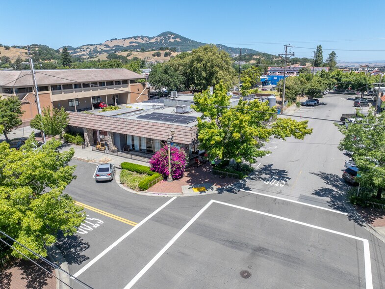 More Photos Of 1026 Machin Ave, Novato General Retail For Sale