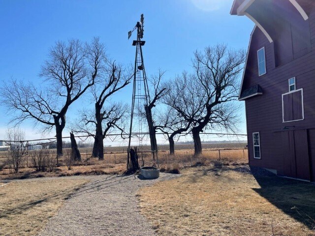 More Photos Of 14152 Highway K64, Whiting Specialty For Sale